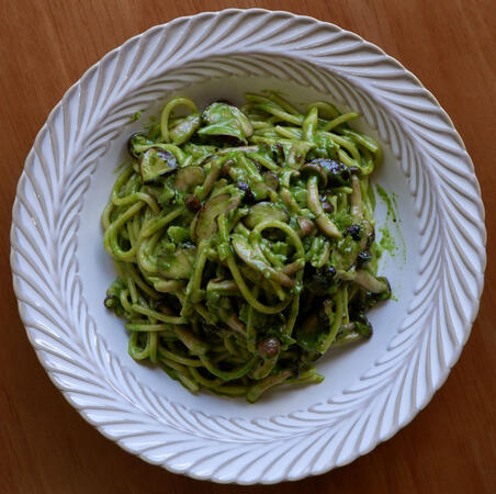 pesto w wild mushrooms
