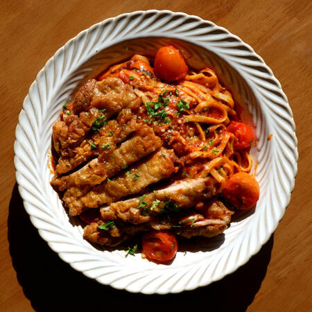 pomodoro w chicken chop