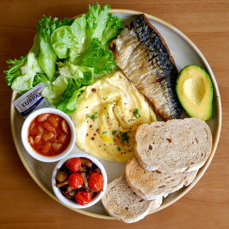 big breakfast (mackerel fish)