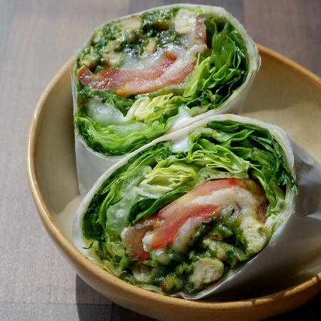 pesto chicken wrap